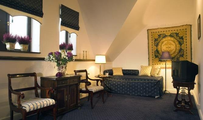 Lezno Palace Room photo