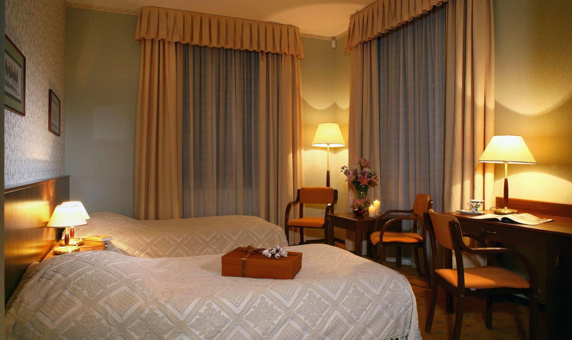 Lezno Palace Room photo